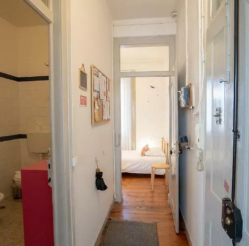 Comfy @ Chiado * Lisboa